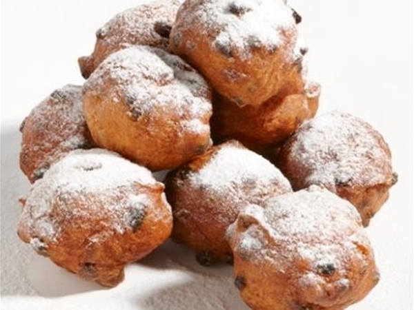 oliebol gevuld